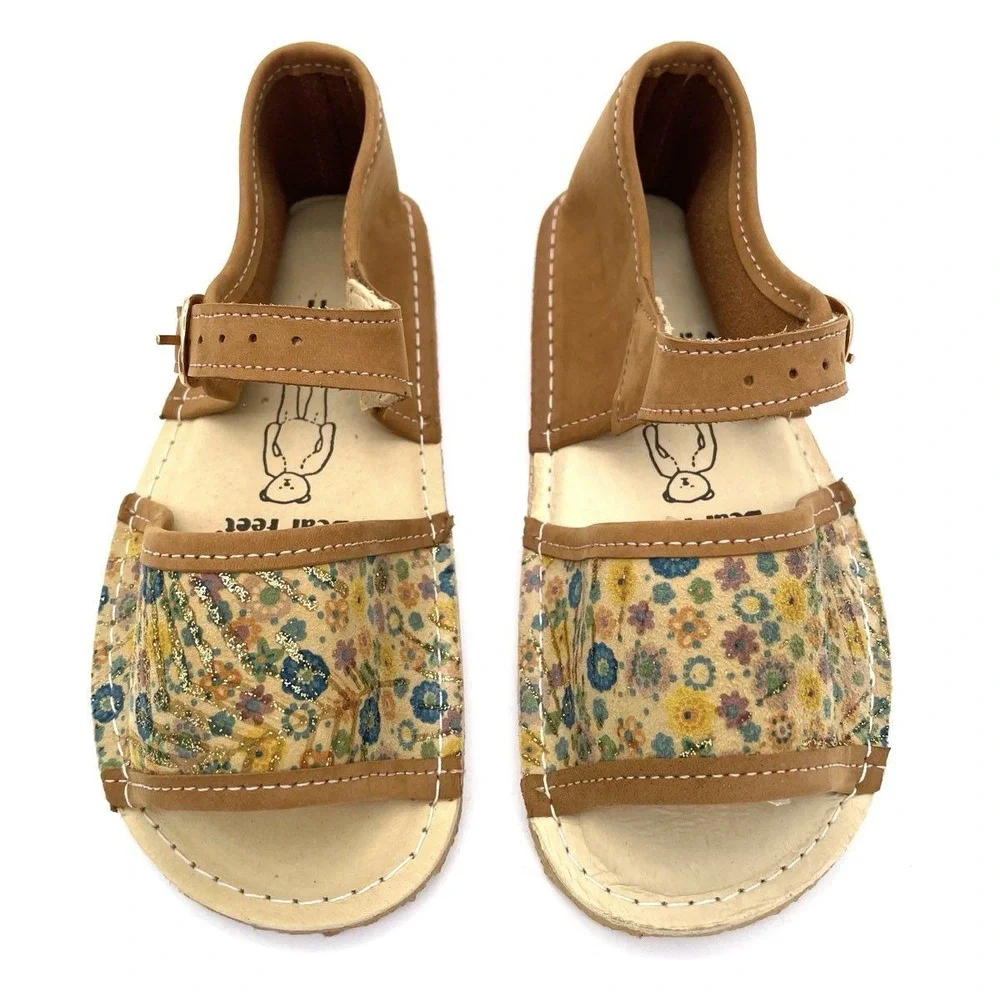 Bear Feet Leather Floral Strap Sandals Tan Multi Kids Size 11 DS